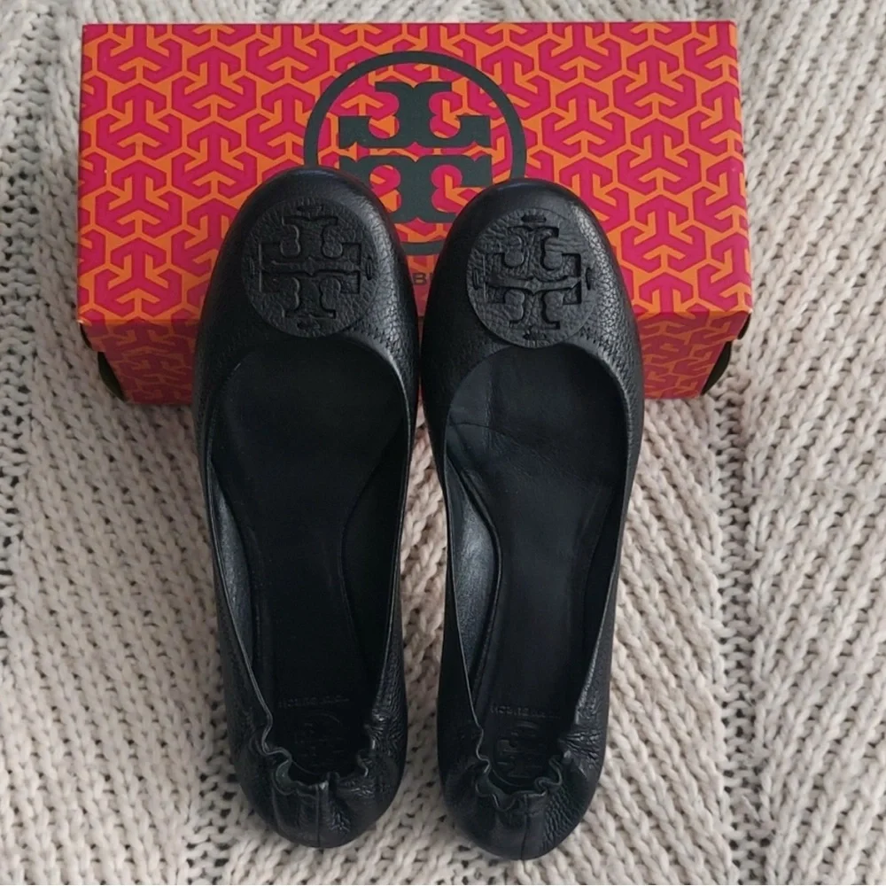 Tory Burch Black Leather Minnie Travel Ballet Flats